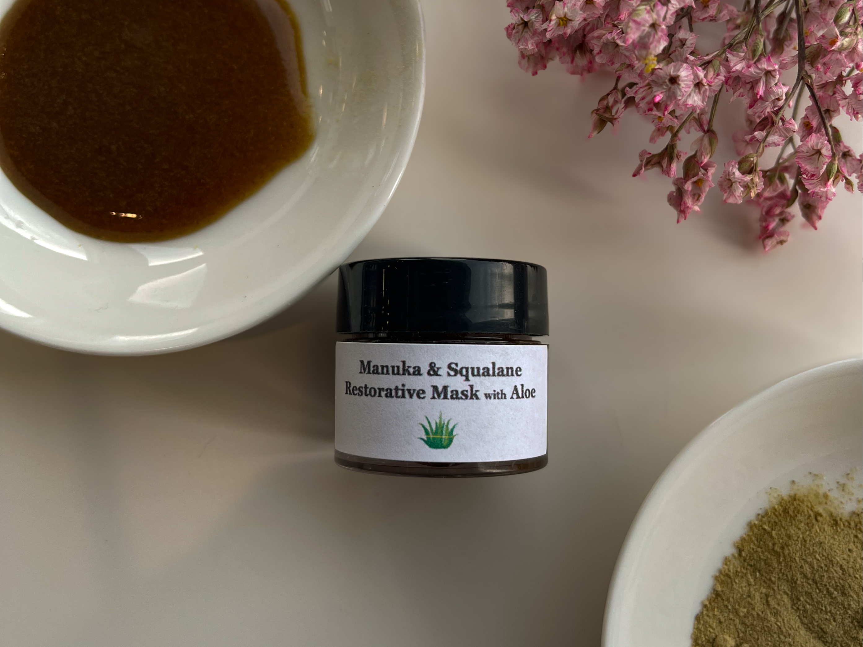 Image of a relaxing and organic facial taking place, with facial massage and organic treatments. Image of a relaxing and organic facial taking place, with facial massage and organic treatments.